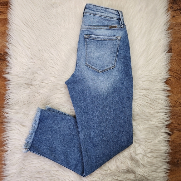 Kancan Estilo Distressed Straight Ankle 26 - Picture 4 of 4